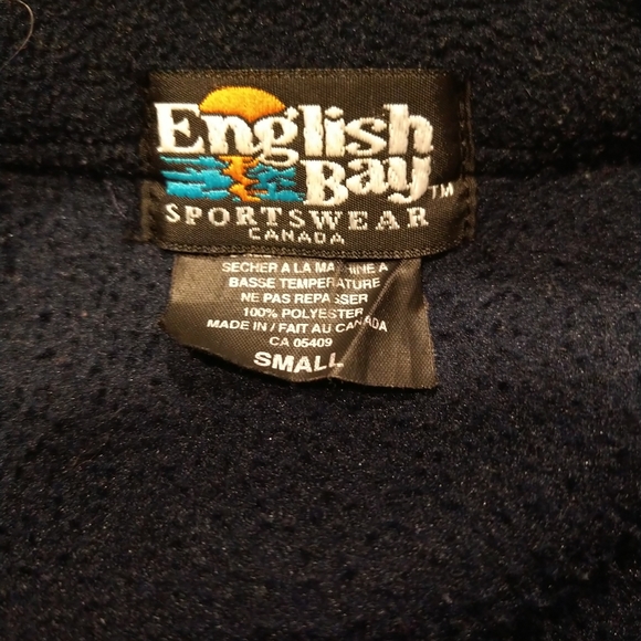 English bay fleece S blue Canada made measurement good condition native embroide - Picture 5 of 11